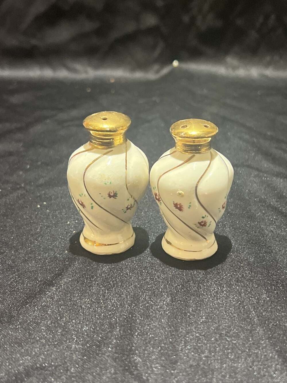 Vintage Porcelain Floral Salt and Pepper Shakers with Gold Trim, Made in Japan